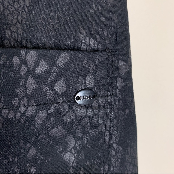 Bevy Flog Shely Black Python Drawstring Pants (Sz 24) Snake Print - Picture 13 of 15